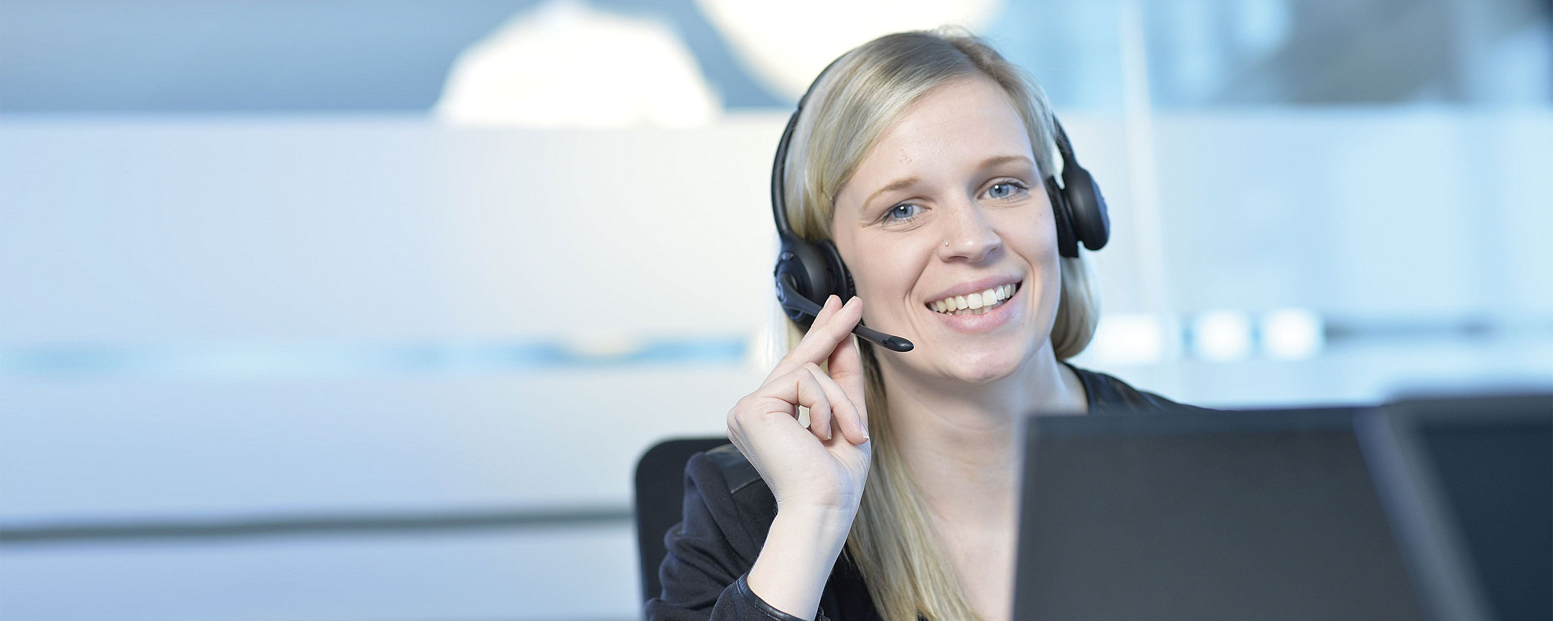 Estamos aquí para responder a sus preguntas - ¡Contáctenos! Estamos aquí para responder a sus preguntas - ¡Contáctenos!